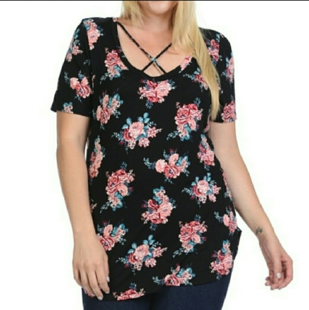 ➕ Crisscross Black Floral Print Top